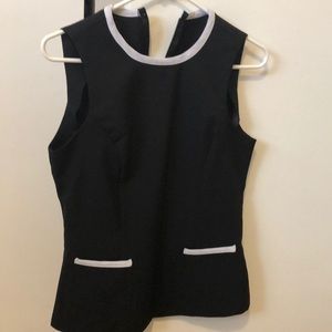 Fitted short sleeve black blouse